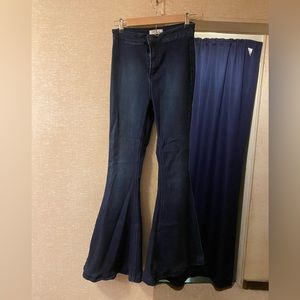 Women’s flared jeans